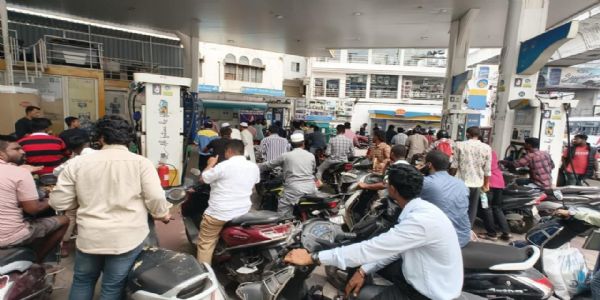 पेट्रोलियम डीलर्स एसोसिएशन की अपील, पेट्रोल-गैस की काेई कमी नहीं, अफवाहों पर न दें ध्यान