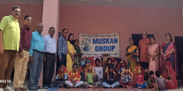 चैत्र नवरात्रि की अष्टमी पर हुआ हवन, संकीर्तन व कन्याओं का पूजन