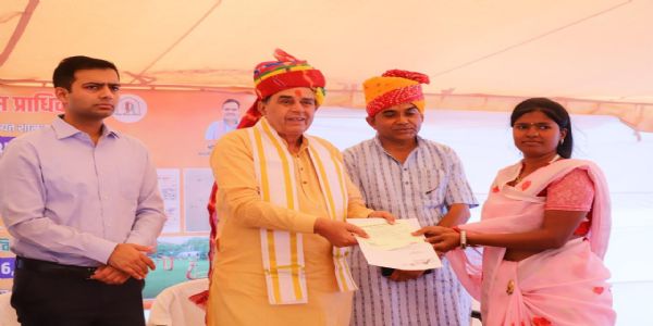 सरकार हर परिवार को पक्का घर उपलब्ध करवाने के लिए प्रतिबद्ध: पटेल