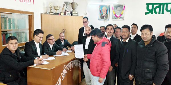 जिला बार चुनाव की मतदान तिथि बदली, पहले दिन हुए 11 नामांकन