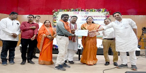 भूमिहीन कृषि मजदूरों को बड़ी सौगात: जिले में 21 हजार से अधिक हितग्राही लाभान्वित