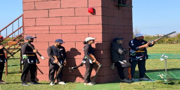 भारतीय स्कीट निशानेबाजी टीम भारतीय स्कीट निशानेबाजी टीम