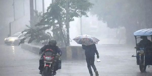 मध्य प्रदेश में फिर बदलेगा मौसम, अगले 24 घंटों में 7 जिलों में आंधी-बारिश का अलर्ट, 3 दिन तक रहेगा असर