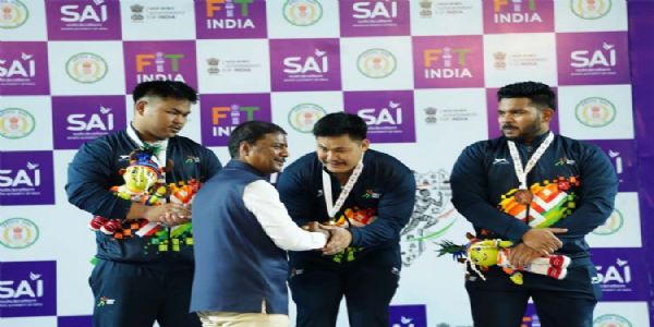 खेलो इंडिया ट्राइबल गेम्स 2026 के अंतर्गत वेटलिफ्टिंग प्रतियोगिता