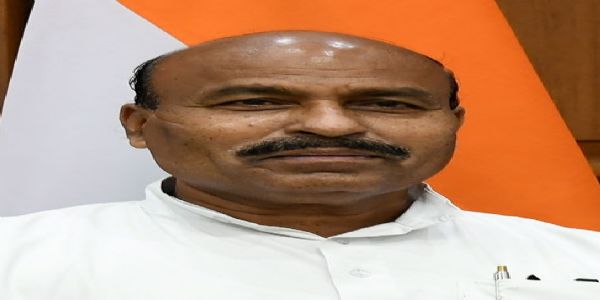 केंद्रीय सामाजिक न्याय और अधिकारिता मंत्री डॉ. वीरेंद्र कुमार की फाइल फोटो