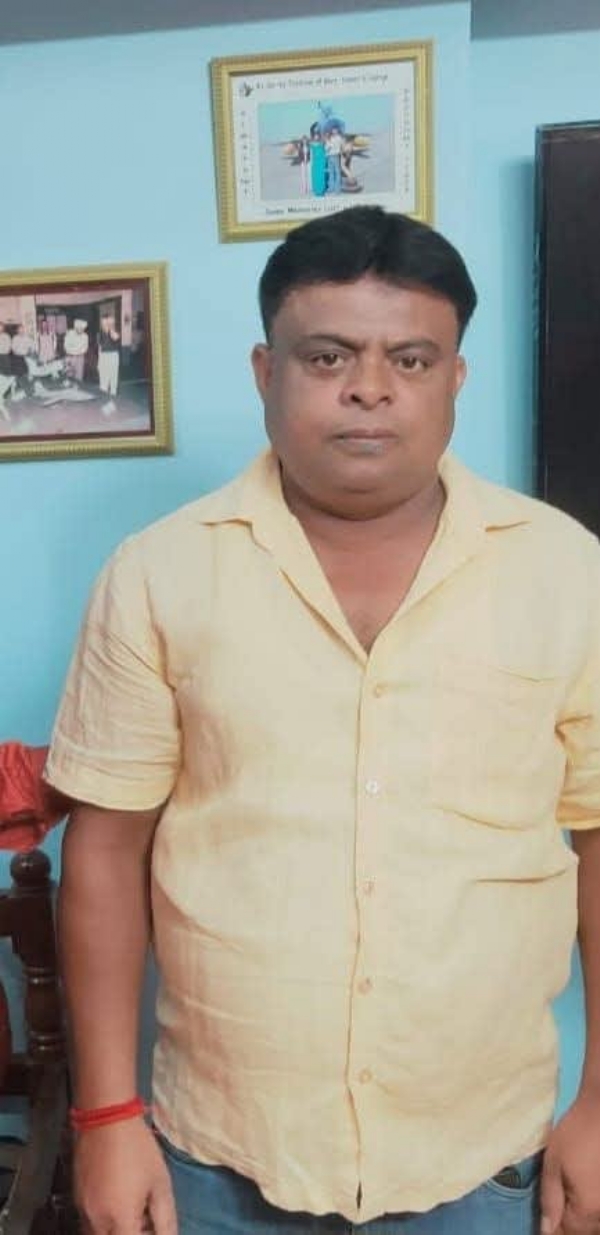 मृतक का फाइल फोटो मृतक का फाइल फोटो