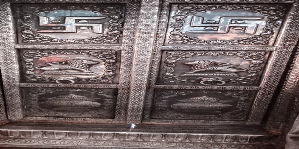 ग्रहण के साए में फाल्गुन पूर्णिमा, मां के दरबार में रही कम भीड़