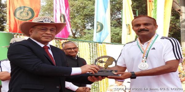 राजस्थान पुलिस के उप अधीक्षक दिलीप सिंह ने अखिल भारतीय पुलिस टेनिस में जीता सिल्वर मेडल