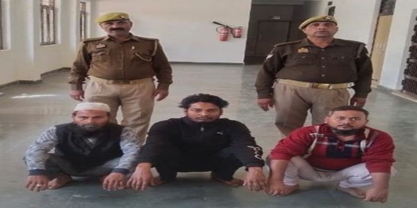 जानलेवा हमला मामले में दो भाइयों सहित तीन गिरफ्तार