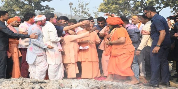 मर्यादा, जीवंतता, भक्ति व समरसता ही सनातन की ताकत : सीएम योगी