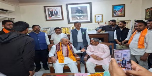 नेपाल के चुनाव प्रचार में भारतीय सांसद को बुलाने की शिकायत निर्वाचन आयोग में दर्ज