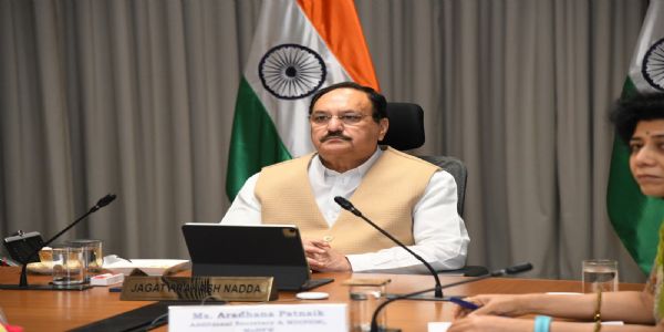 केन्द्रीय स्वास्थ्य मंत्री जे पी नड्डा