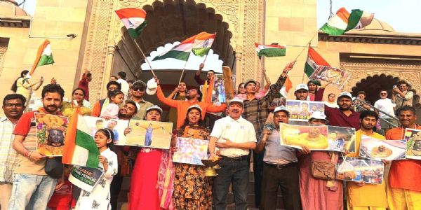 टी —20 विश्वकप में भारत की जीत के लिए प्रार्थना