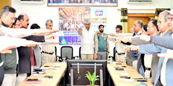 संस्थान की निरंतर प्रगति में सुरक्षा हेतु सबकी भागीदारी बेहद महत्वपूर्ण - रंजन