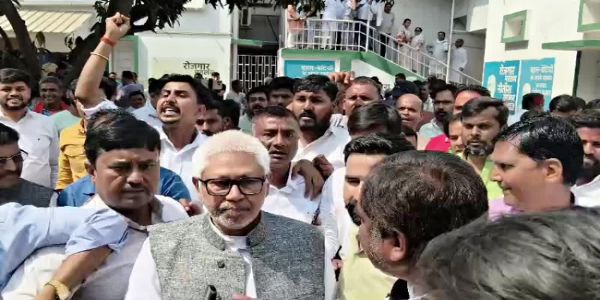 मुख्यमंत्री नीतीश कुमार के राज्यसभा जाने से जदयू कार्यकर्ताओं में दिखा आक्रोश, ललन सिंह-संजय झा पर लगाया साजिश का आरोप