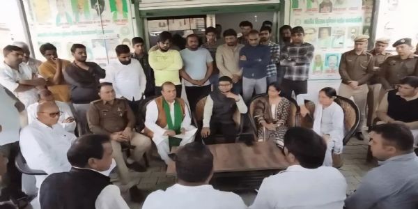 यमुनानगर:धौड़ंग में प्लास्टिक रीसाइक्लिंग यूनिट पर विरोध तेज, किसानों ने दिया 10 दिन का अल्टीमेटम