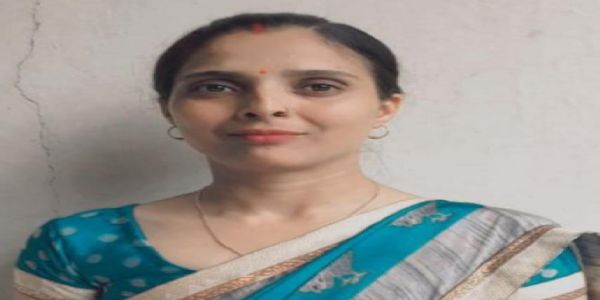 ताने सुने पर हार नहीं मानी, गोबर और जूट से अपनी किस्मत संवार रहीं शालिनी