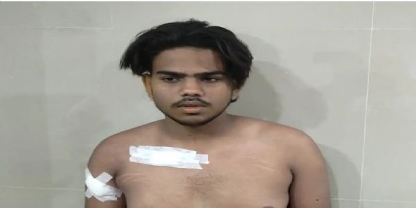 पानी फेंकने के विवाद में युवक को चाकू मारा, एमजीएम में भर्ती