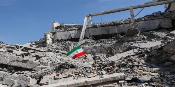 ईरान में तबाही के निशान। फोटो - इंटरनेट मीडिया