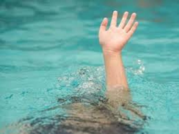 घर के आंगन की होद में डूबने से 7 वर्षीय मासूम की मौत, मामला संदिग्ध