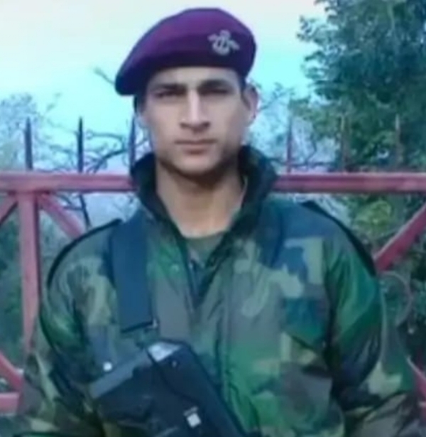 सादाबाद में भीषण सड़क हादसा, NSG कमांडो की मौत, तीन घायल