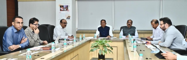 लोक निर्माण विभाग (पीडब्ल्यूडी) के कार्यों और गतिविधियों की उच्चस्तरीय समीक्षा बैठक