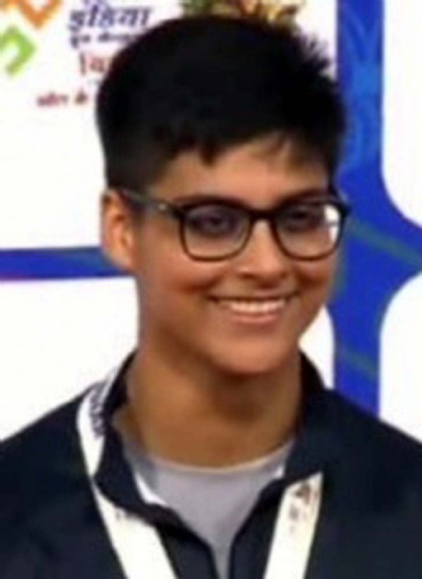 टीम में चयनित हिसार निवासी रिद्धि।