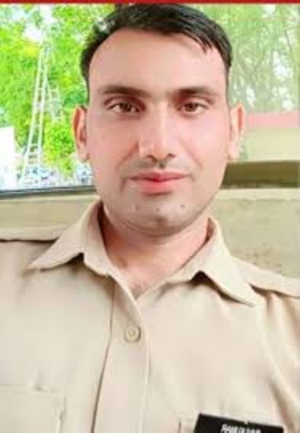 आरोपी  एसएएफ जवान रवि गुर्जर