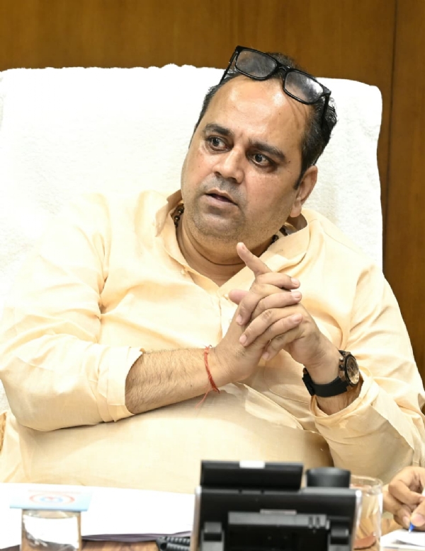 दिल्ली के स्वास्थ्य मंत्री डॉ. पंकज कुमार सिंह  (फाइल फोटो)