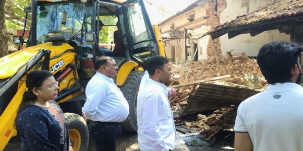 (अपडेट) बलौदाबाजार तहसील कार्यालय में लगी आग पर प्रशासन व दमकल टीम ने पाया काबू, दस्तावेज सुरक्षित