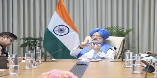 केंद्रीय पेट्रोलियम एवं प्राकृतिक गैस मंत्री हरदीप सिंह पुरी