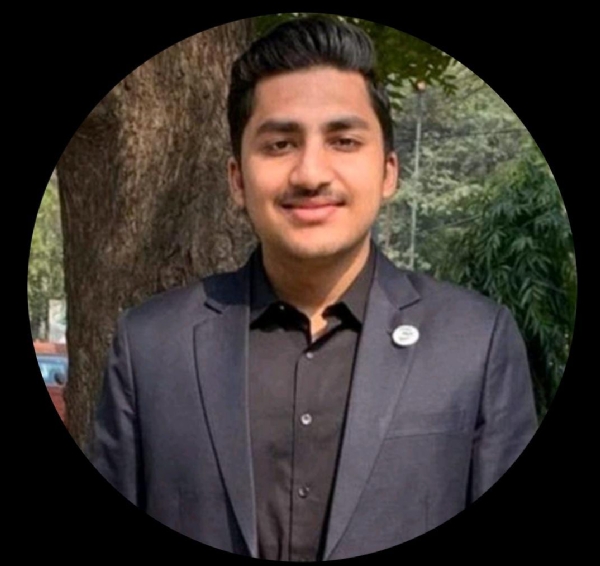 यूपीएससी में चौथा स्थना लाने वाले राघव झुनझुनवाला की फाइल फोटो