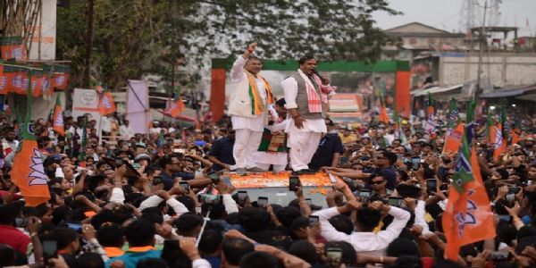 भाजपा का जन आशीर्वाद यात्रा, गोलाघाट में मुख्यमंत्री सरमा की यात्रा