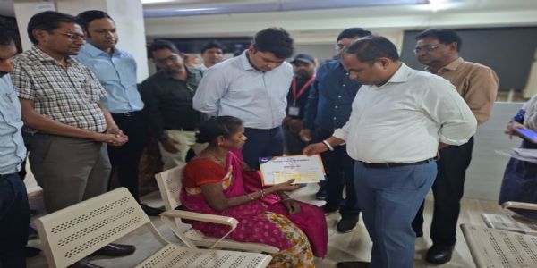 मानवता की मिसाल: स्व. संतोष यादव ने मरणोपरांत दान की आंखें और स्किन