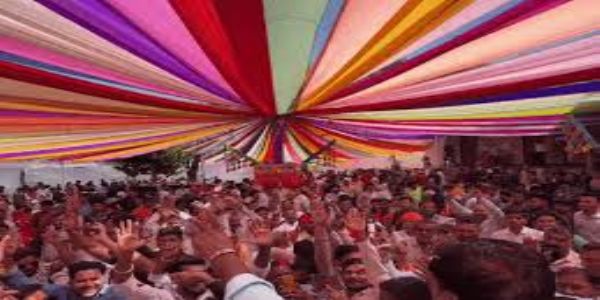 भोपाल: युवा सदन में होली मिलन समारोह में झूमे विधायक रामेश्वर शर्मा, बड़ी संख्या में लोग हुए शामिल