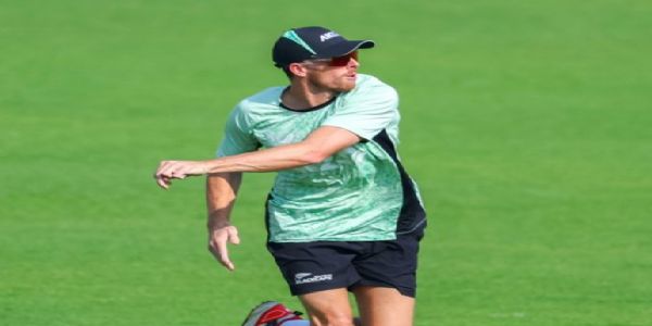 न्यूजीलैंड के कप्तान मिचेल सैंटनर