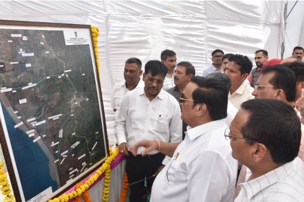 नवसारी के धोलाई–मासा–कृष्णपुर न्यू लिंक रोड का शिलान्यास नवसारी के धोलाई–मासा–कृष्णपुर न्यू लिंक रोड का शिलान्यास