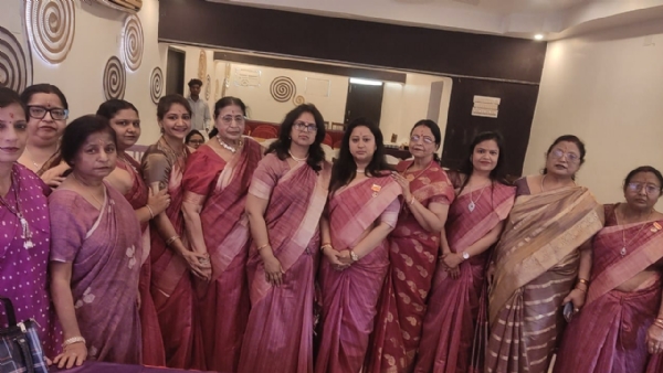 कार्यक्रम में शामिल लोग