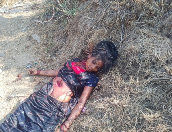 रानीताल के पास झाड़ियों में महिला की रक्तरंजित लाश मिली, हत्या की आशंका