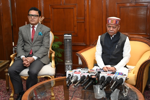 राज्यपाल की प्रेस वार्ता