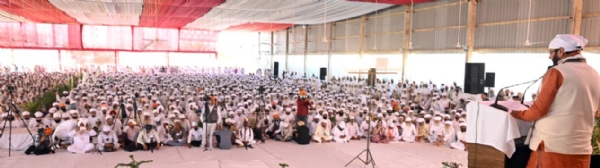 जीवननगर में आयोजित होला मोहल्ला कार्यक्रम को संबोधित करते सीएम नायब सिंह सैनी।