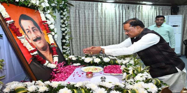 रायपुर : जनजातीय समाज के उत्थान के लिए समर्पित रहा स्व. दिलीप सिंह जूदेव का जीवन : मुख्यमंत्री साय