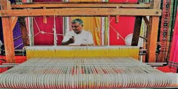 बिलासपुर में आज से राज्य स्तरीय कोसा एवं सूती हथकरघा वस्त्र प्रदर्शनी