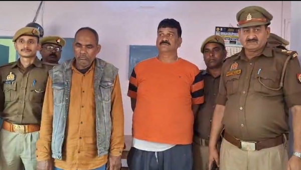 पुलिस की गिरफ्त में शातिर