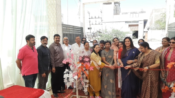 लघु उद्याेग भारती की ओर से खेल महोत्सव का शुभारंभ लघु उद्याेग भारती की ओर से खेल महोत्सव का शुभारंभ