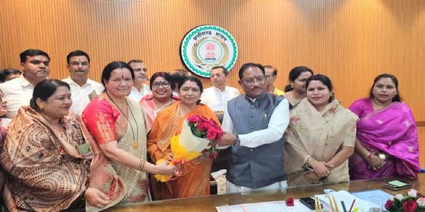 भाजपा के राष्ट्रीय व प्रादेशिक पदाधिकारियों ने लक्ष्मी वर्मा को दी बधाई