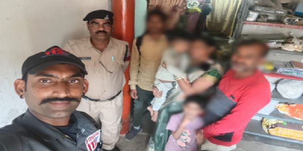 शहडोलः डायल 112 के जवानों ने रास्ता भटके मासूम को सुरक्षित परिजनों से मिलाया