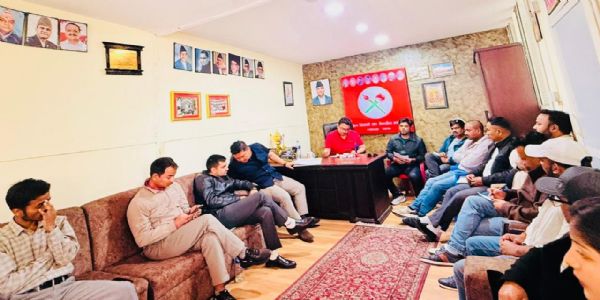 नेपाल के 14 छात्र संगठनों ने प्रतिबंध लगाने के फैसले पर विरोध जताया