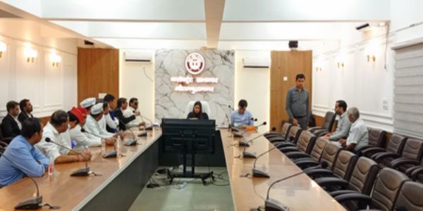 गौतम बुद्ध नगर के तीनों विधानसभा क्षेत्र की अंतिम मतदाता सूची जारी, राजनीतिक दलों को सौंपी गई प्रतियां