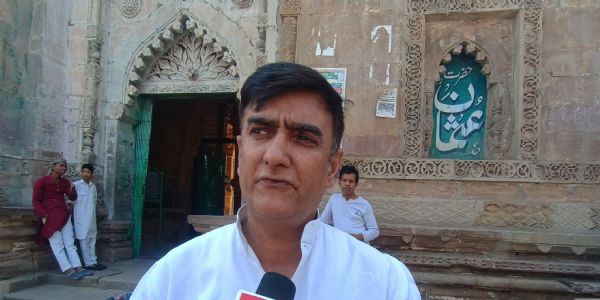 सपा गांव-गांव जाकर मतदाता सूची की जांच करेगी : आमीक जामेई